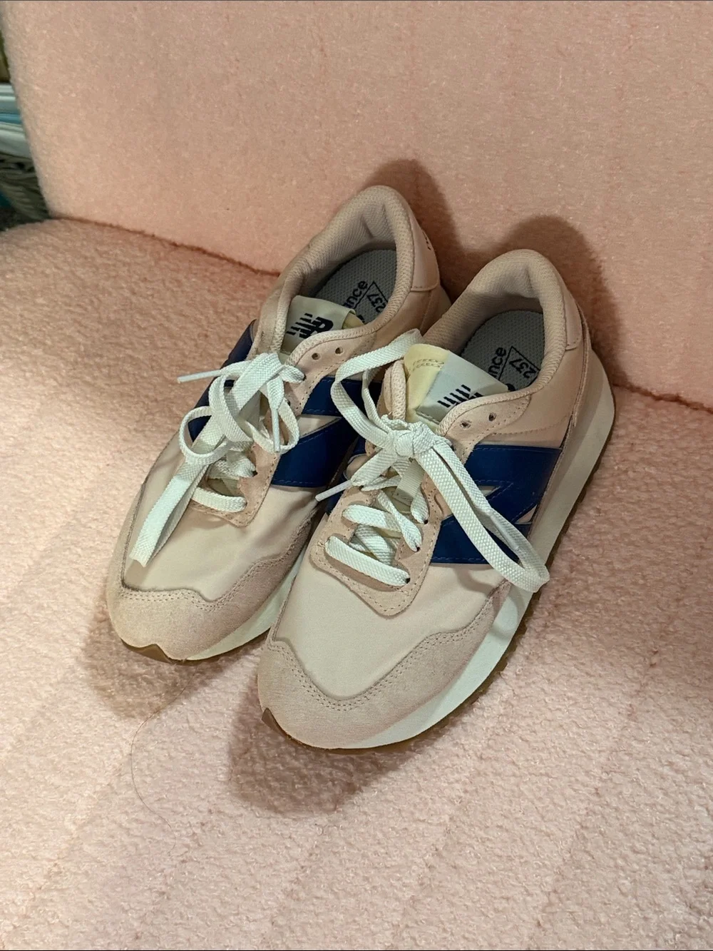 New Balance 237 in Pink Haze Size Womens 6.5